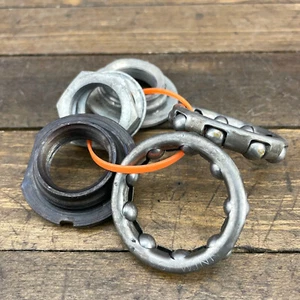 Vintage Schwinn Bottom Bracket 1950s Spitfire AS OPC Cruiser Balloon Tire 50s - Picture 1 of 10