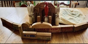 Vintage Holgate Playroom Railroad Blocks Additional Unmarked Wood Toys Birds Bag - Picture 1 of 10