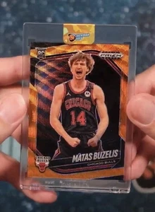 2024-25 Panini Prizm Black Matas Buzelis RC Rookie Orange Wave Prizm /60 Bulls - Bild 1 von 2
