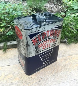 Neptune Motor Oil Can ~ 2 Gallon - Picture 1 of 4