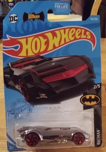 2021 Hot Wheels THE BATMAN Batmobile Silver Chrome/Red Diecast Car 2/5 - Picture 1 of 3