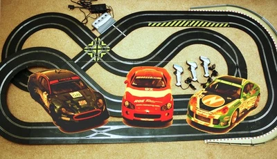 Huge DIGITAL Scalextric set with 3 Digital Gt Cars with Lights - Image 1 of 4