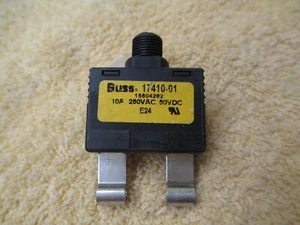 Cooper Bussmann 17410-01 10 Amp Circuit Breaker, 15604282, 250VAC, 50 VDC, RB4 - Picture 1 of 4