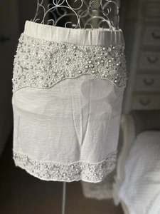 AJE Beaded Sequin Mini Party Cocktail Skirt 8 white Cotton Stretch 8 - Picture 1 of 5