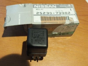 New Genuine Nissan 5 pin Intermittent antiskid Relay Miyamoto  25230-79982 N35 - Picture 1 of 6
