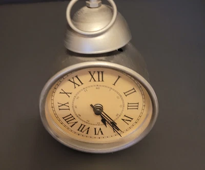 Reloj despertador analógico 4 pulgadas redondo sin tictac funciona con pilas bastante Foto 1 de 4