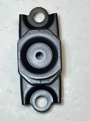 Left Transmission Mount 11220-5RA0A 2017-2024 for Nissan Kicks Versa - Image 1 of 3