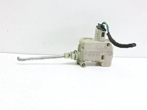 Volkswagen Golf IV 1999 Stellmotor Heckklappe Kofferraumdeckel UST132218 - Bild 1 von 5