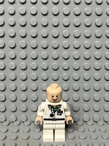 LEGO Back to The Future Doc Brown Minifigure (missing hair) - Picture 1 of 4