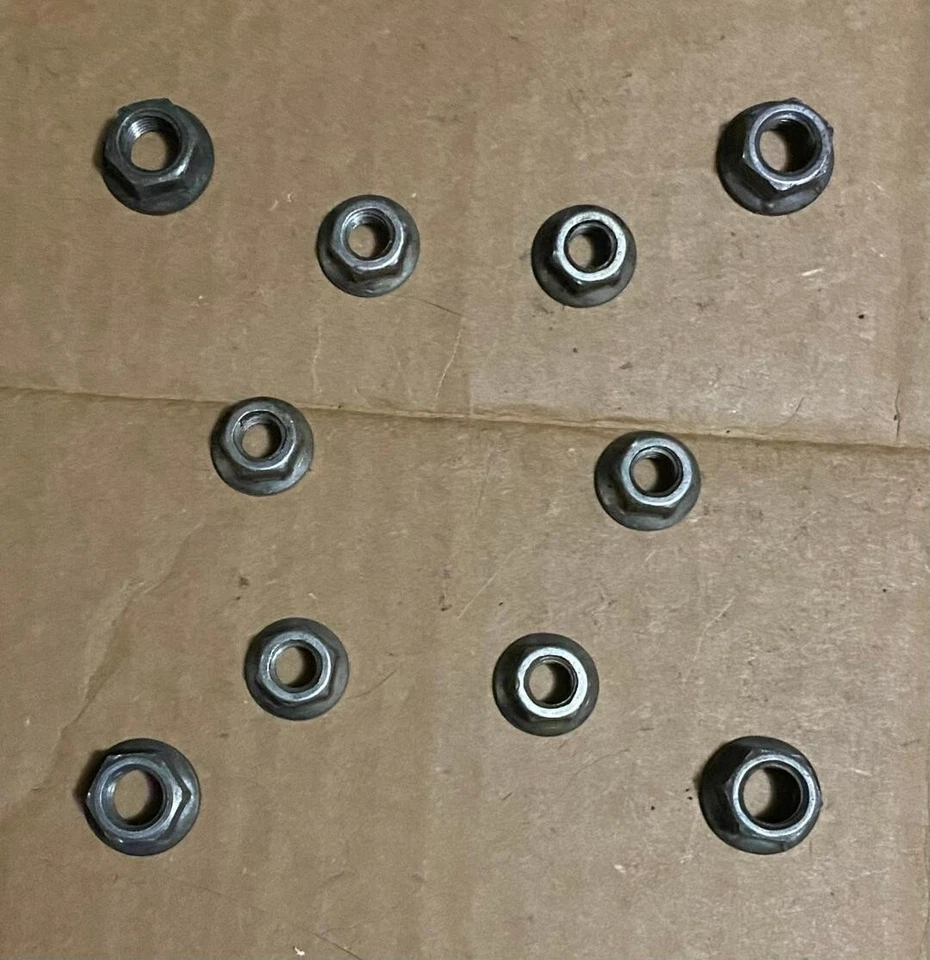 HONDA CR250 1989-2007 ENGINE CYLINDER NUTS 94050-10000 HEAD NUTS 94050-08000 SET - Image 1 of 1