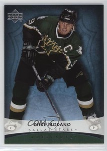 2005-06 Upper Deck Artifacts Mike Modano #32 HOF