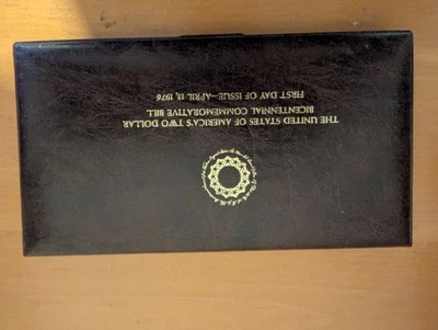 1976 Bicentennial $2 Bill, Folder, Paperwork - Image 1 of 4