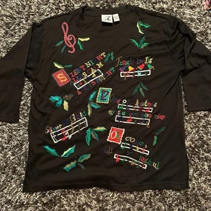 JK America Christmas Carol Shirt Christmas Sweater Top Plus 18/20 Embellished - Picture 1 of 6
