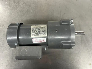 Baldor Gearmotor - Picture 1 of 5