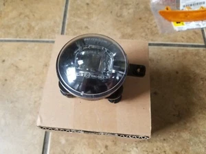OEM 2020-2022 Trailblazer Sierra Buick Encore passenger fog light (No Bracket) - Picture 1 of 3