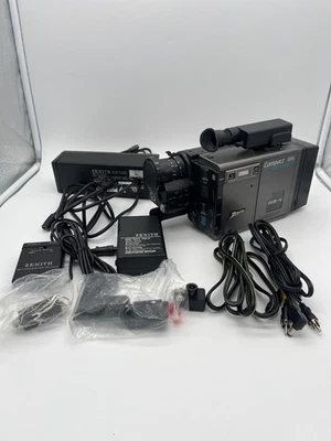 Zenith VM6200 VHS-C VCR Camcorder 1986 Hard Case Powers On TV Movie Prop - Image 1 of 4