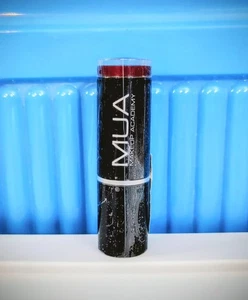 Makeup Academy MUA #234 Damson High Shine Lippenstift - versiegelt schwer zu finden - selten - Bild 1 von 6