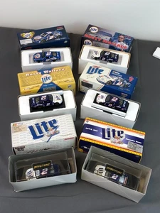 ACTION 1:64 Diecast Stock Car w/Case RUSTY WALLACE #2 TAURUS MILLER LITE NASCAR - Picture 1 of 23