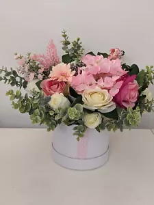 Hat Box Pink & White Silk Flowers - Gift Hamper - Picture 1 of 4