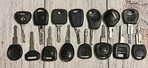 JOB LOT - CAR KEYS - MIXED VEHICLES - Picture 1 of 4