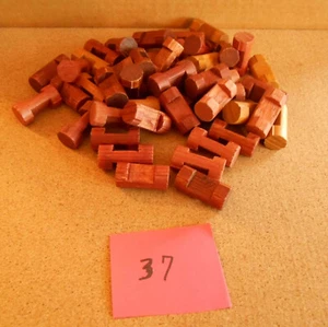 Lincoln Log Lot of 48 Wooden 1 1/2" Long 1 Notch Logs R37 - Picture 1 of 2