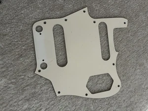 Golpeador de guitarra Squier Vintage Jaguar 2016 reliquia natural - Imagen 1 de 2