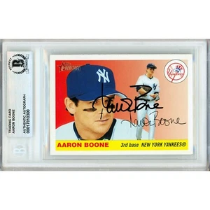 Aaron Boone Signed 2004 Topps Heritage #118 Card AUTO Beckett Slabbed NY Yankees - Picture 1 of 7