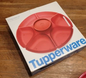 VTG 2002 Tupperware Serving Center in RED MADE IN USA DIP Compartment Tray - Picture 1 of 13
