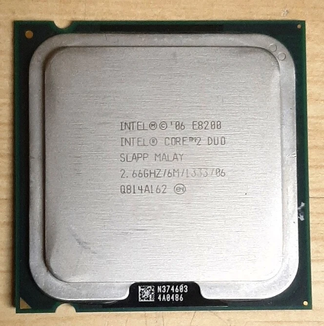 CPU Processore Intel E8200 core 2 duo 2,66 ghz/6M/1333 mhz - Immagine 1 di 1