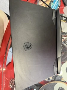 Laptop Msi gp66 i7 Rtx3080 24g ram 1tb ssd 144hz - Imagen 1 de 10