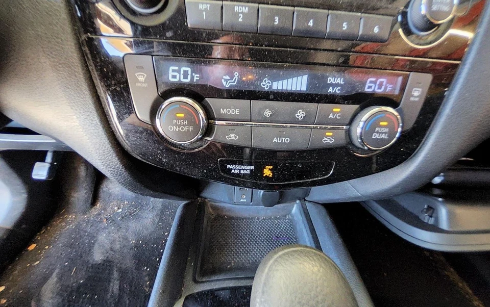 NISSAN ROGUE 2014-2016 AC / HEATER TEMPERATURE CONTROL 1672471 Foto 1 de 1