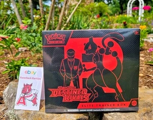 Pokemon Scarlatto e Viola DESTINATI RIVALIS Elite Trainer Box ETB SIGILLATO - Foto 1 di 1