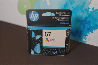 Cartuchos de tinta tricolor HP 67, 3YM55AN, 100 páginas, caducidad 07/2026 Foto 1 de 2