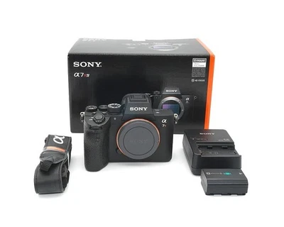 Sony Alpha 7R IV Gehäuse techn. geprüft, Sony-Fachhändler #42584** - Bild 1 von 4