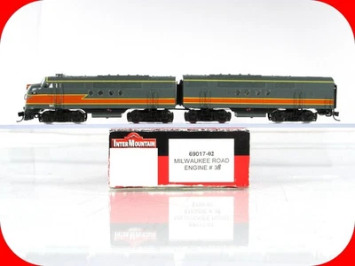 N Scale ***MILWAUKEE ROAD*** FT A/B Set #38 ---- Intermountain 69017-02 with DCC - Image 1 of 4