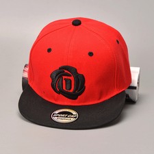 d rose cap