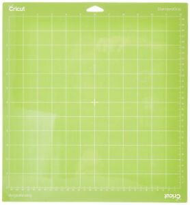Cricut StandardGrip Machine Mat, 30.5 cm x 30.5 cm (12" x 12") (1 ct), One Size,