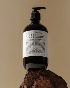 Organic Body Cream, Mandarin Rind & Geranium Leaf 500mL, 98% Natural Ingredients - Picture 1 of 2