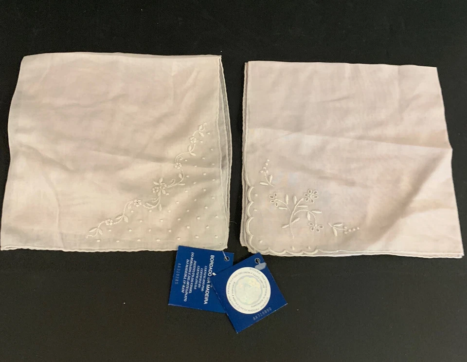 复古套装 2 马德拉腮红棉Organdy刺绣手帕新标签 — 第 1/4 张图片