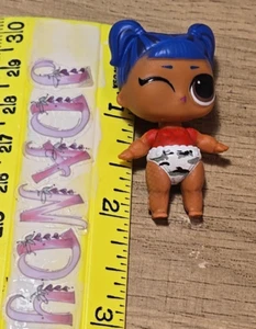 LOL Muñeca Sorpresa Serie 4 Lil Sisters Lil SUITE PRINCESS - Imagen 1 de 5