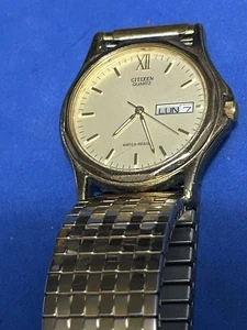 Citizen Quartz Armbanduhr, läuft super, ein kleiner Kratzer auf Kristall  - Bild 1 von 5