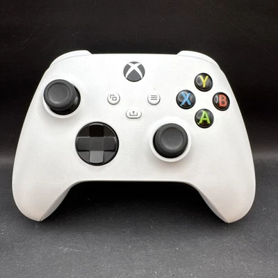 Microsoft Xbox One Series X/S Wireless Controller (Model 1914) White - Image 1 of 4