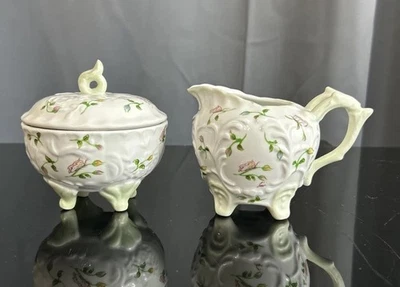 De Colección Lessi Kaplan Azúcar Cuenco Tapa Crema Set Flores Mariposas Repujado Verde Foto 1 de 4