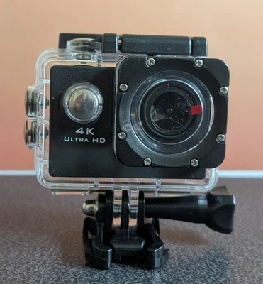 SPORTS Action Cam 4K CAMERA - Ultra HD - 30m Waterproof - 140° Angle - NEU - Bild 1 von 4