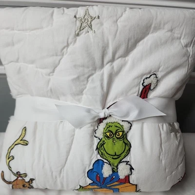 pottery barn Dr. Seuss's The Grinch Baby Quilt 36x50 Monogram “MYLES” READ 008 Foto 1 de 4