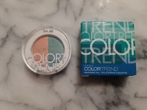 PARTY GIRL Avon Color Trend Eyeshadow Duo - Bild 1 von 1