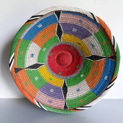 Cesta grande africana zulú para teléfono tejida a mano colorida de 10,5"" Foto 1 de 4