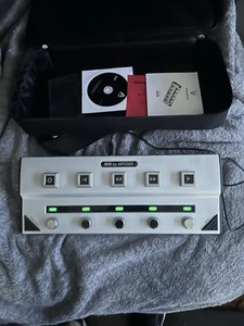 GIO by Apogee mac interface for guitar / bass - Picture 1 of 4