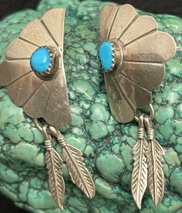 2 Zoll Vintage Navajo Sterlingsilber Türkis CONCHO Feder Ohrhänger 5,89 g - Bild 1 von 8