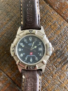 ROTARY SWISS COMMANDO HERRENUHR / KOSTENLOSER VERSAND IN USA - Bild 1 von 4